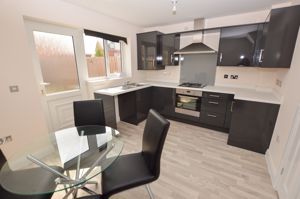 Kitchen/Diner- click for photo gallery